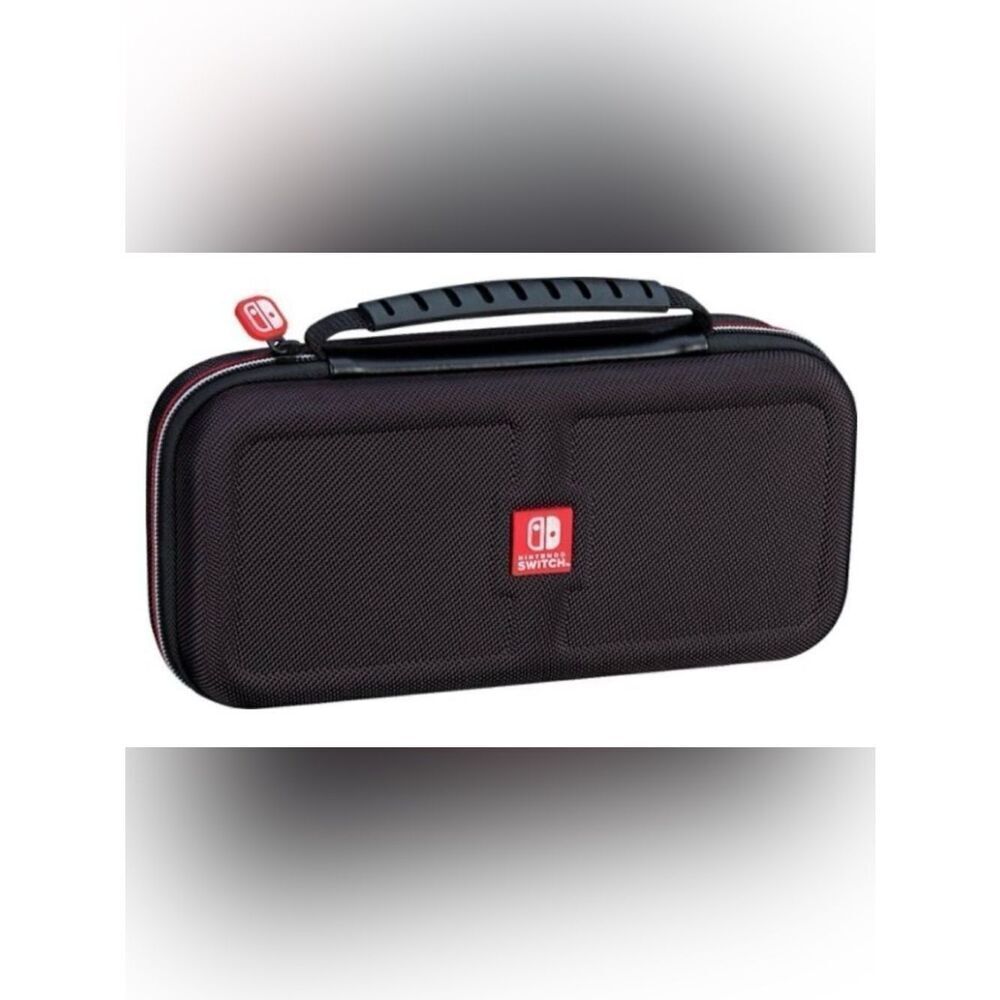 Nintendo Switch Black Deluxe Zip Around Hardshell Travel Case